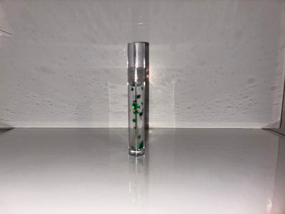 Butterfly lip oil