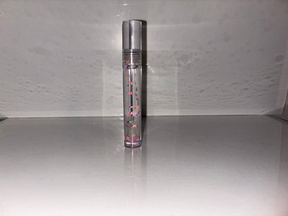 Butterfly lip oil